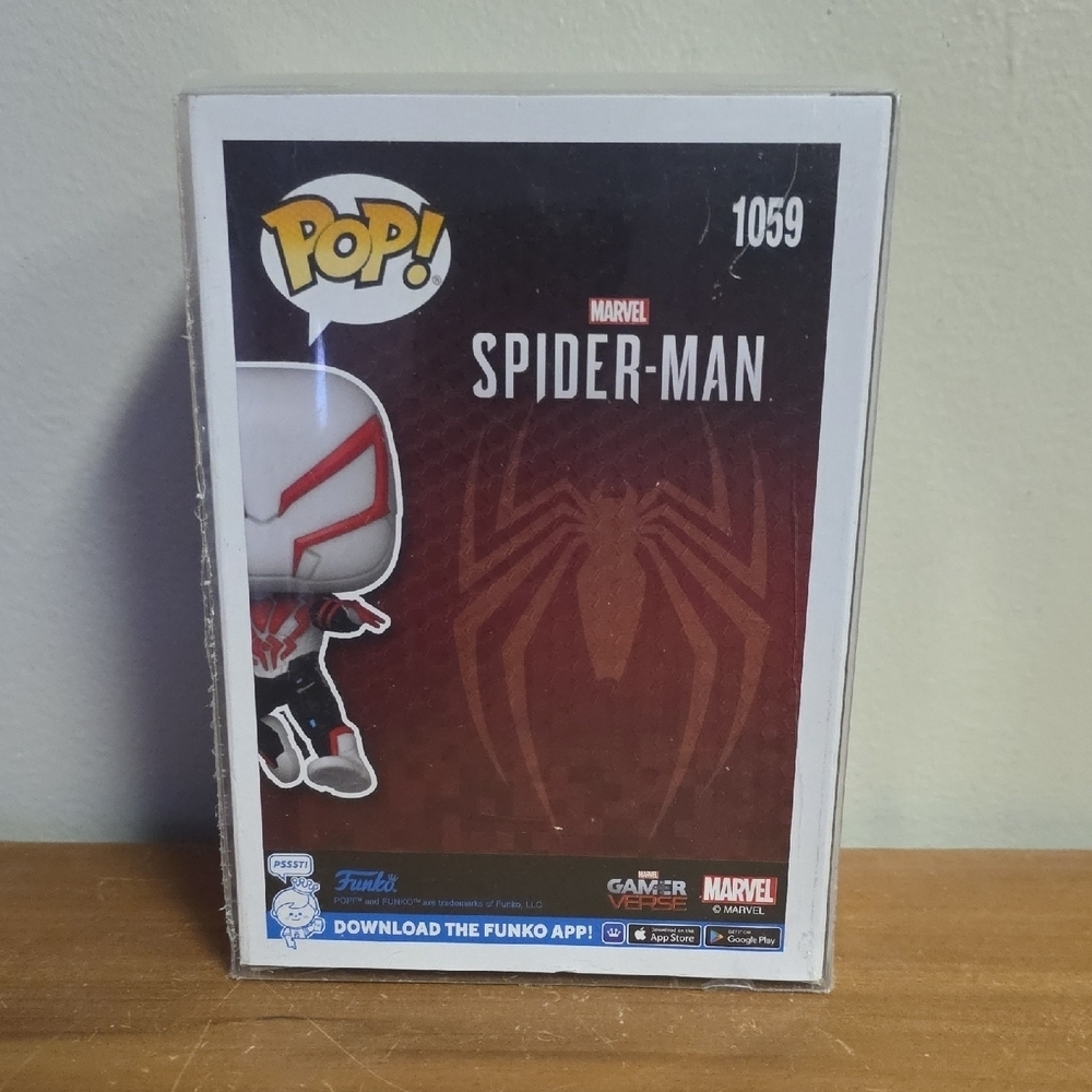 Funko Spider-Man 2099 Gamerverse Figure - Picture 3 of 6
